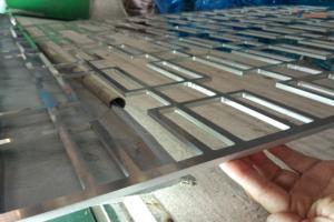 鏤空雕刻鋁單板：個性化金屬藝術(shù)引領(lǐng)空間裝飾新風尚